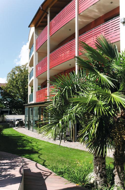 ALIA appartements&wellness Algund Buitenkant foto