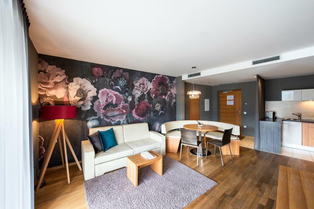 ALIA appartements&wellness Algund Buitenkant foto